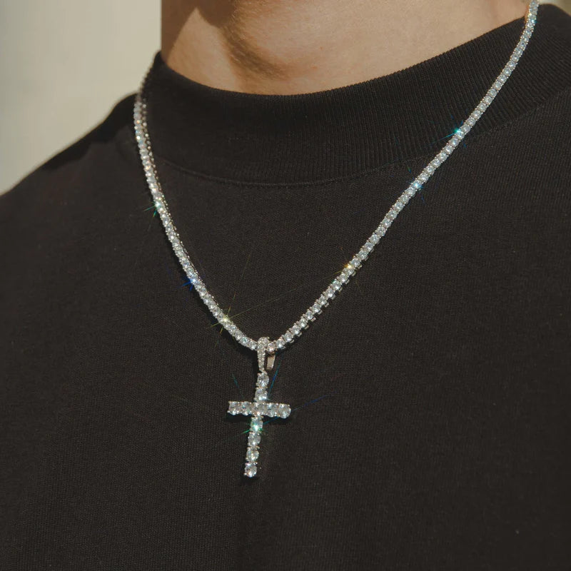 CROSS PENDANT - WHITE GOLD